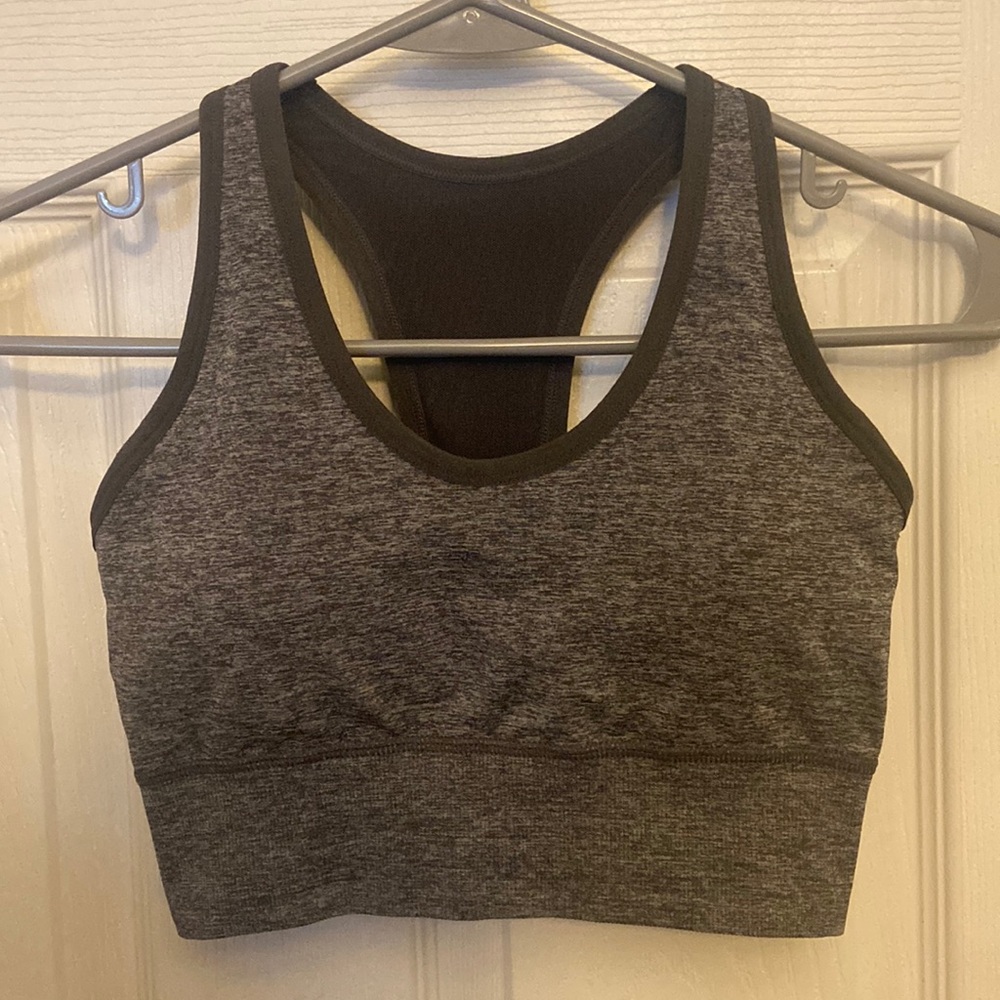Pro-Fit Seamless Small Gray Padded Sports Bra
